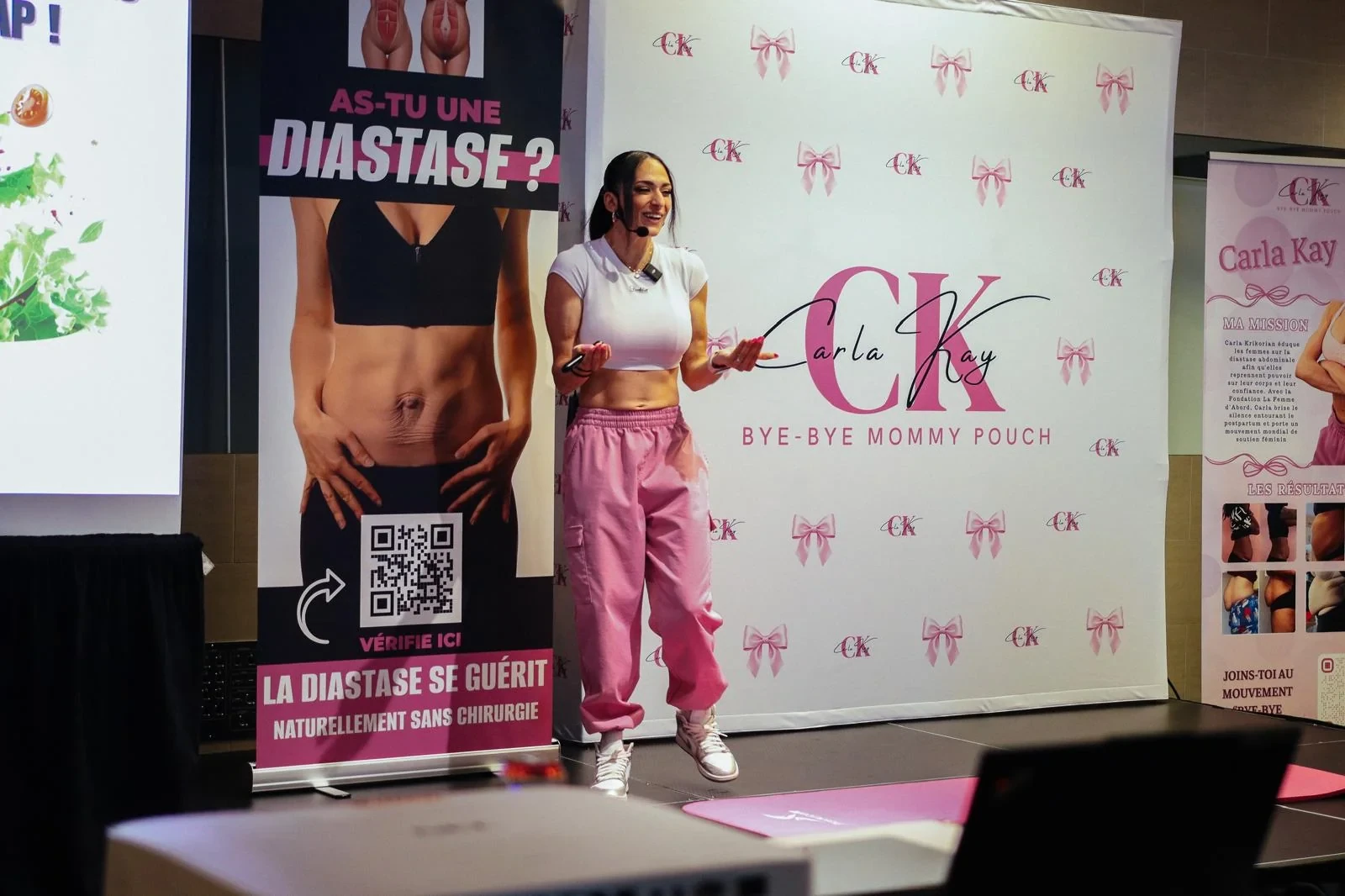Carla Kay speaking in Bécancour